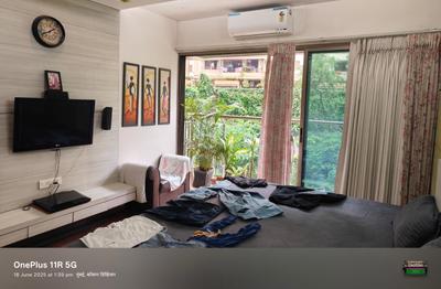Bedroom Image of 1000 Sq.ft 2 BHK Apartment / Flat for rent in K Raheja Vistas, Powai Mumbai for Rs. 90000