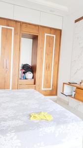 Bedroom Image of 2300 Sq.ft 3.5 BHK Apartment / Flat for sale in Bhadaj Ahmedabad for Rs. 18500000