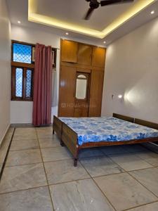 Bedroom Image of 750 Sq.ft 1 RK Builder Floor for rent in Sector 20 Noida for Rs. 18000