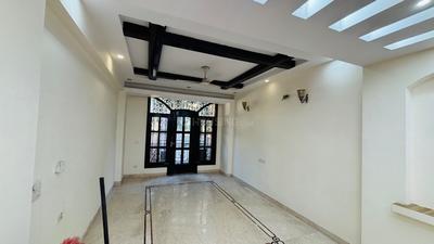 Hall Image of 2500 Sq.ft 3 BHK Builder Floor for rent in Sector 31 Noida for Rs. 55000