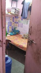 Bedroom Image of 1500 Sq.ft 1 RK Independent House for rent in Hazratganj Lucknow for Rs. 25000