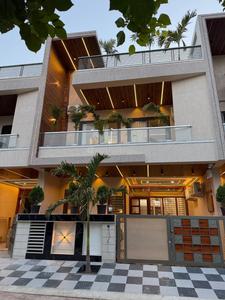 4 BHK Villa
