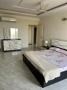 Bedroom Image of 2200 Sq.ft 4 BHK Apartment / Flat for rent in New Alkapuri Vadodara for Rs. 55000