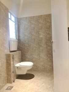 Common Bathroom Image of 1110 Sq.ft 2 BHK Apartment / Flat for sale in Mantra Monarch, Balewadi Pune for Rs. 11000000