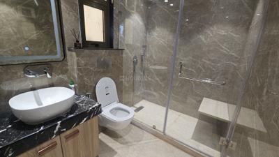 Image of 3015 Sq.ft 3 BHK Builder Floor for sale in Green Park Extension, New Delhi for Rs. 75000000