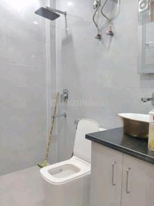 Bathroom Image of 1295 Sq.ft 2 BHK Builder Floor for rent in Sector 41 Noida for Rs. 35000