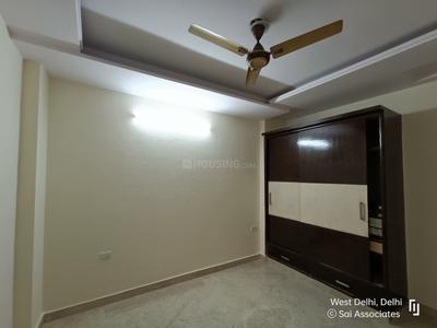 Bedroom Image of 1080 Sq.ft 3 BHK Builder Floor for rent in Tagore Garden Extension New Delhi for Rs. 45000