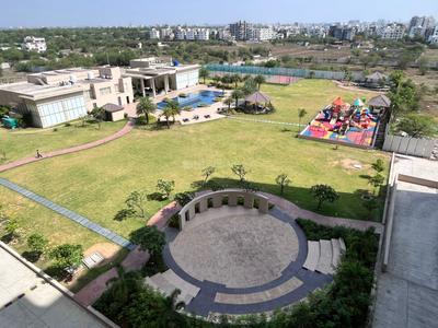 Building Image of 1050 Sq.ft 2 BHK Apartment / Flat for rent in Prozone Palms, Somalwada Nagpur for Rs. 30000