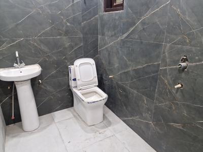 Image of 1021 Sq.ft 3 BHK Builder Floor for sale in Mahavir Enclave, New Delhi for Rs. 11000000