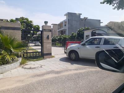 Image of 2520 Sq.ft Residential Plot / Land for sale in Slamatpur, Chandigarh for Rs. 33600000