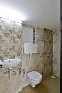 Bathroom Image of 600 Sq.ft 1 BHK Apartment / Flat for sale in Symphony Bldg No 4 Type D E E1 Wing A B And C, Boisar Mumbai for Rs. 1855000