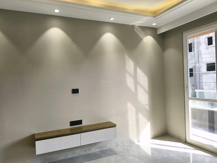 Green Wood City, Sector 45 Bedroom One 1