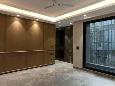 Bedroom Image of 3375 Sq.ft 4 BHK Builder Floor for sale in East Of Kailash New Delhi for Rs. 140000000