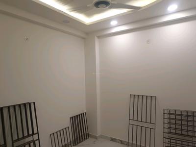 Bedroom Image of 600 Sq.ft 2 BHK Builder Floor for sale in Mahavir Enclave New Delhi for Rs. 5500000
