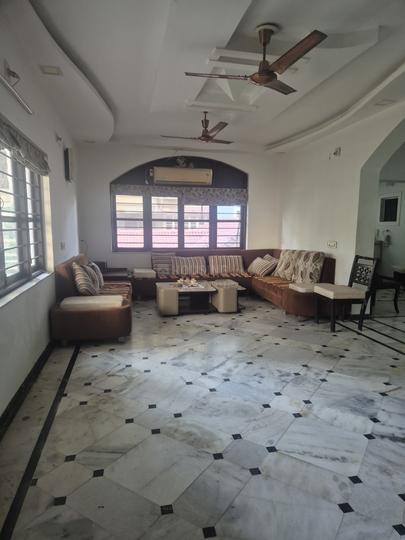 Shyamal Cross Road Main Image 1