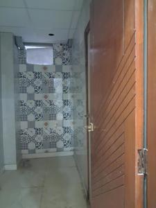 Common Bathroom Image of 1500 Sq.ft 3 BHK Apartment / Flat for sale in Sector 73 Noida for Rs. 5300000