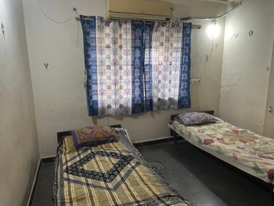 Bedroom Image of 800 Sq.ft 2 BHK Builder Floor for rent in Banjara Hills Hyderabad for Rs. 9500