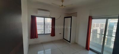Bedroom Image of 2200 Sq.ft 3 BHK Apartment / Flat for rent in Sunpharma Road Vadodara for Rs. 21000