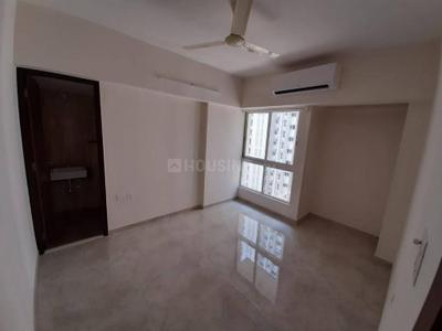 Bedroom Image of 873 Sq.ft 2 BHK Apartment / Flat for rent in Lodha Amara, Kolshet Thane for Rs. 37000