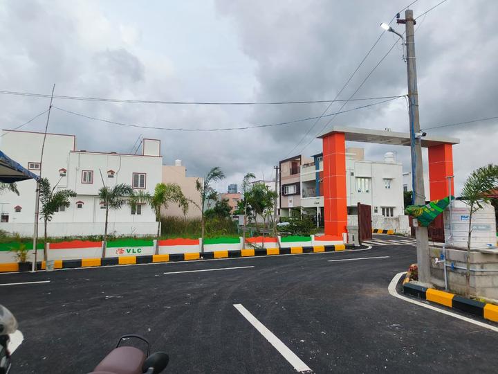 Mudichur Main Image 1