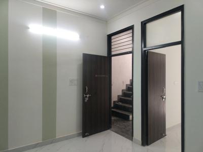 Living Room Image of 800 Sq.ft 2 BHK Apartment / Flat for sale in CI Golf City, Kambakshpur Noida for Rs. 3092000