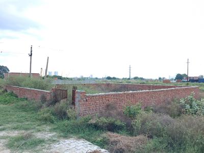 Image of 1350 Sq.ft Residential Plot / Land for sale in Knowledge Park 3, Greater Noida for Rs. 6300000