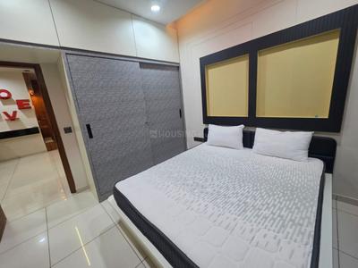 Bedroom Image of 1950 Sq.ft 3 BHK Apartment / Flat for rent in Indraprasth Greens, Shyamal Ahmedabad for Rs. 55000