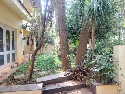 Balcony Image of 5600 Sq.ft 5 BHK Villa for sale in Vestaa Sai Krupa, Junnasandra Bengaluru for Rs. 51800000