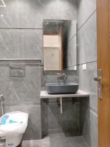 Bedroom Three Image of 2300 Sq.ft 3.5 BHK Builder Floor for sale in Uppal Southend, Sector 49 Gurgaon for Rs. 29000000