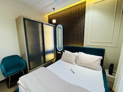 Bedroom Image of 2000 Sq.ft 4.5 BHK Apartment / Flat for sale in RNA NG Grand Empire, Bhayandar East Mira Bhayandar for Rs. 19900000
