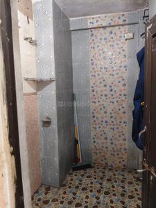 Bathroom Image of 1000 Sq.ft 2 BHK Apartment / Flat for rent in Nanda Nagar Indore for Rs. 10500