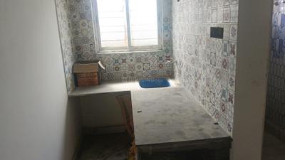 Kitchen Image of 550 Sq.ft 2 BHK Apartment / Flat for sale in Beliaghata Kolkata for Rs. 2000000