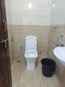 Common Bathroom Image of 1200 Sq.ft 2 BHK Apartment / Flat for rent in Gachibowli Hyderabad for Rs. 35000