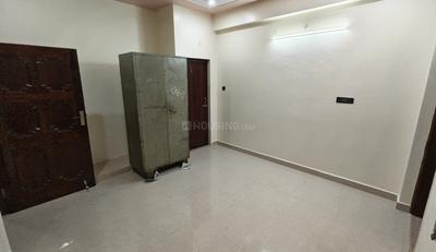 Bedroom Image of 1800 Sq.ft 4 BHK Builder Floor for rent in Sharda Nagar Lucknow for Rs. 20000