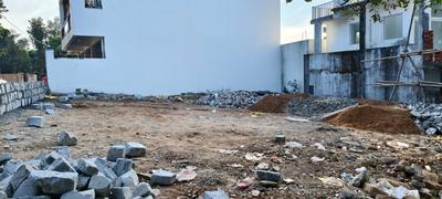 Johri Plot View 3