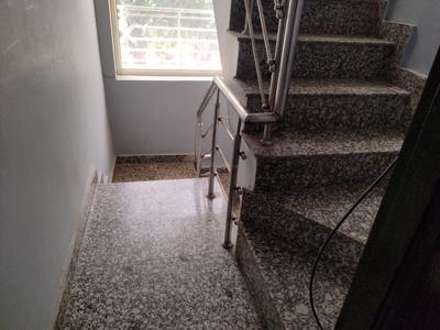 Staircase Image of 800 Sq.ft 2 BHK Builder Floor for rent in Sector 46 Gurgaon for Rs. 26000