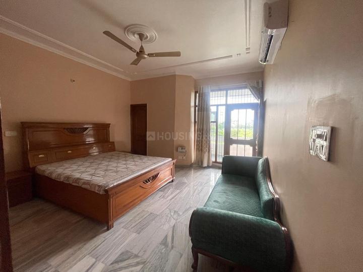 Sector 8 Bedroom 1