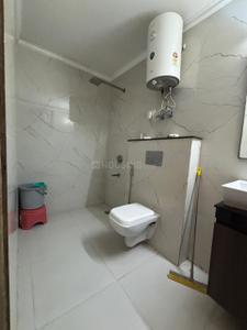 Bathroom Image of 1140 Sq.ft 3 BHK Builder Floor for rent in Saket New Delhi for Rs. 32510