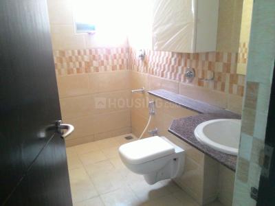 Bathroom Image of 2000 Sq.ft 3 BHK Apartment / Flat for sale in Sattva Luxuria, Malleswaram Bengaluru for Rs. 39900000