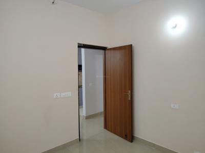Bedroom Image of 805 Sq.ft 2 BHK Apartment / Flat for sale in Amrapali Dream Valley 2, Noida Extension Greater Noida for Rs. 5800000