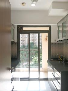 Kitchen Image of 900 Sq.ft 2 BHK Apartment / Flat for rent in Lodha Splendora Riverview by Lodha Group, Kasarvadavali Thane for Rs. 29000