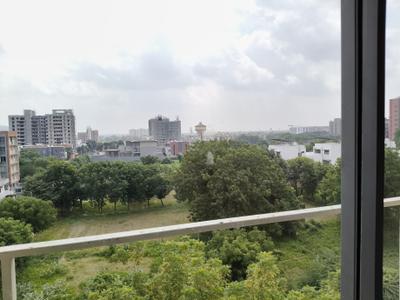 Balcony Image of 2025 Sq.ft 3 BHK Apartment / Flat for rent in Meera Bellevue, Raysan Gandhinagar for Rs. 26000