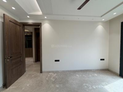 Bedroom Image of 2412 Sq.ft 4 BHK Builder Floor for sale in Model Town New Delhi for Rs. 63100000