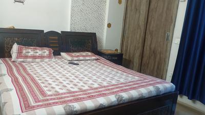 Bedroom Image of 895 Sq.ft 3 BHK Apartment / Flat for sale in ROF Aalayas Phase 2, Sector 102 Gurgaon for Rs. 8900000