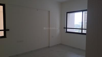 Bedroom Image of 950 Sq.ft 2 BHK Apartment / Flat for rent in Mahindra Nestalgia, Pimpri Pune for Rs. 35000