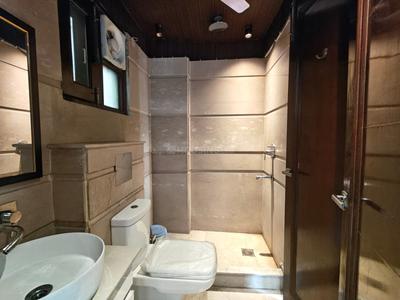 Image of 2200 Sq.ft 3 BHK Builder Floor for sale in Defence Colony, New Delhi for Rs. 67500000