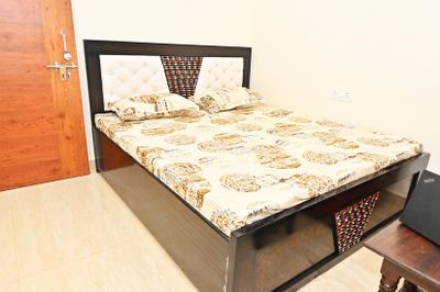 Bedroom Image of 300 Sq.ft 1 RK Apartment / Flat for rent in Jagatpura Jaipur for Rs. 12500