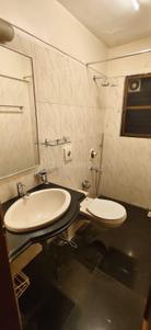 Image of 1000 Sq.ft 2 BHK Apartment / Flat for rent in L And T Crescent Bay, Parel, Mumbai for Rs. 140000