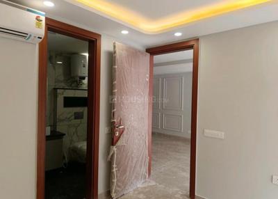 Bedroom Image of 2250 Sq.ft 3 BHK Builder Floor for sale in Greater Kailash New Delhi for Rs. 72000000