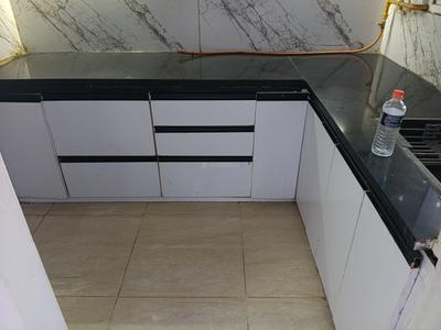 Kitchen Image of 1075 Sq.ft 2 BHK Apartment / Flat for rent in Gaur City 7th Avenue, Noida Extension Greater Noida for Rs. 25000